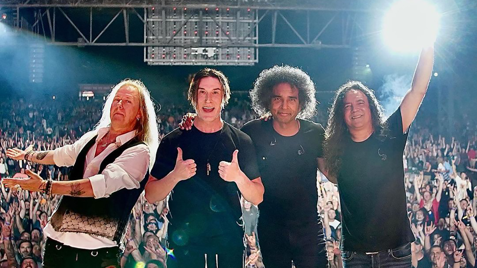 Alice in Chains Play First Concert in 3 Years See Setlist & Videos