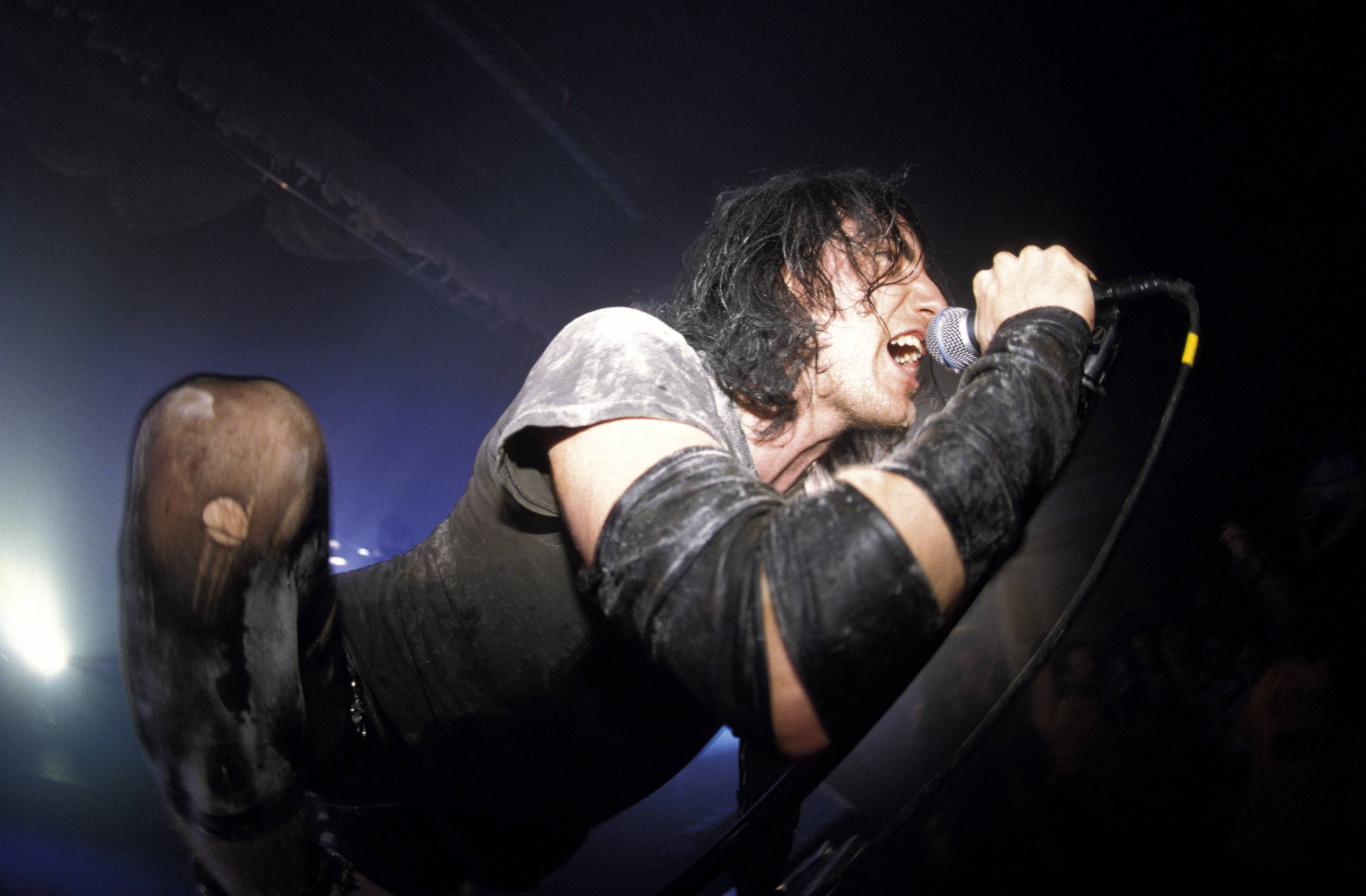 Nine Inch Nails' 'The Downward Spiral': The Story Behind ...