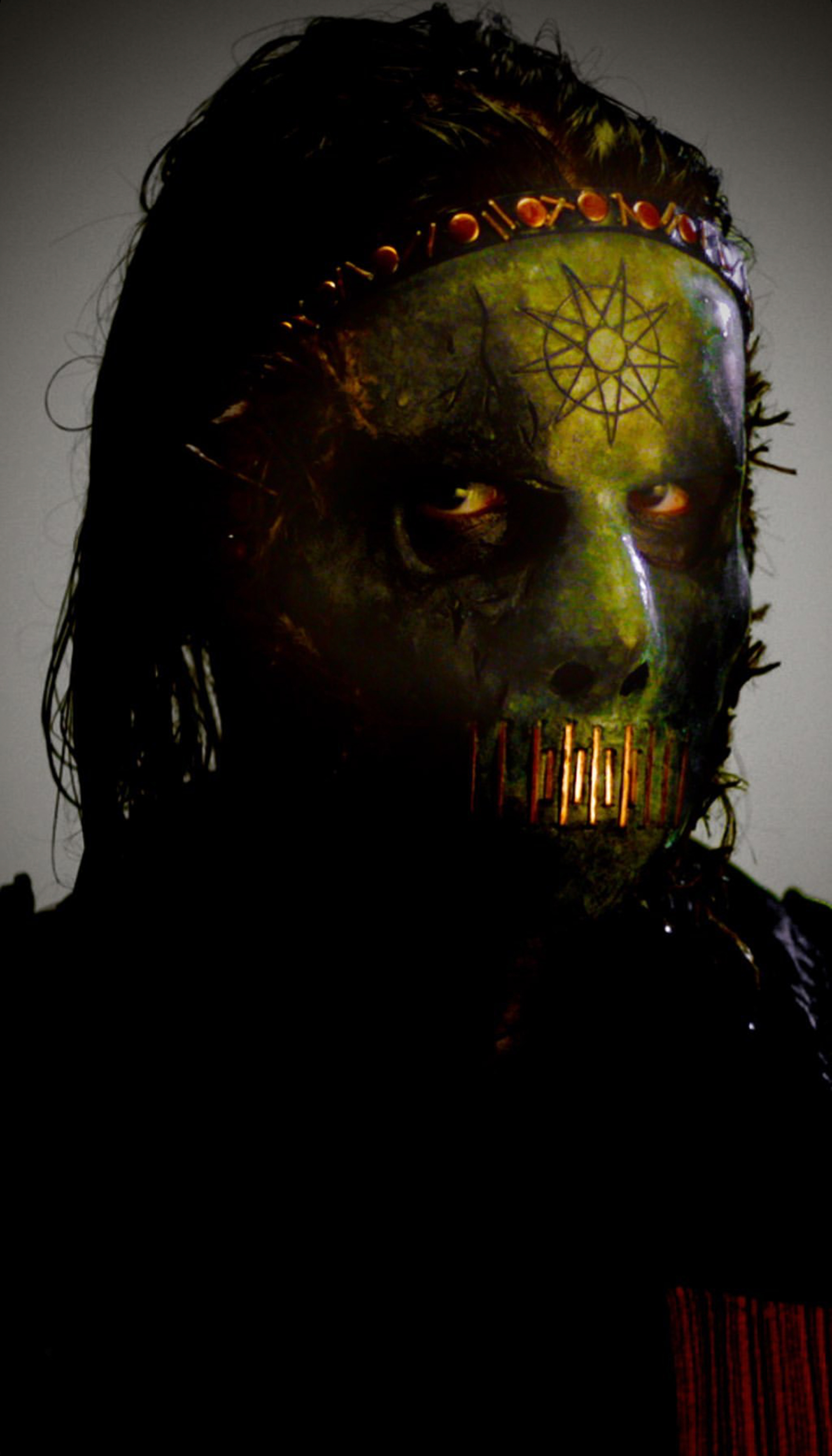 See Jay Weinberg's One-of-a-Kind Slipknot-Themed Hockey Mask | Revolver