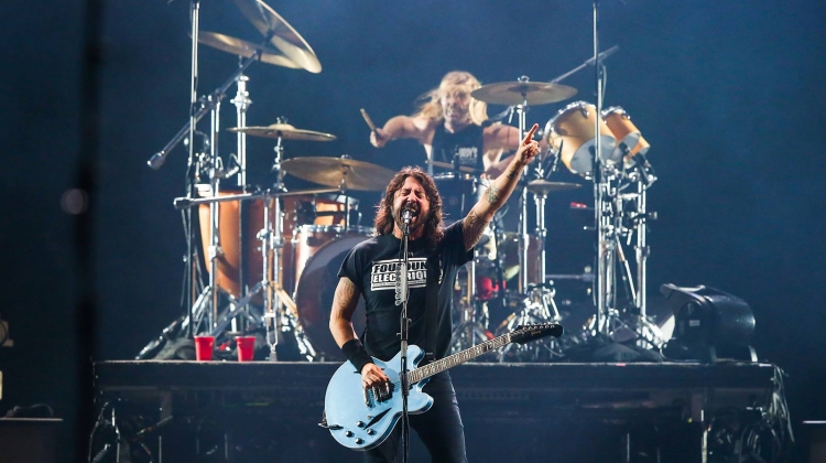 foo fighters dave grohl taylor hawkins GETTY 2019, Alexandre Schneider/Getty Images