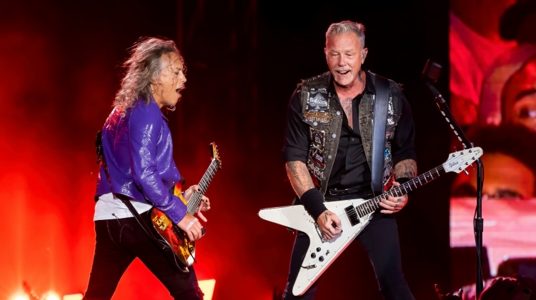 Metallica Lollapalooza 2022 live 1600x900, Scott Legato/Getty Images