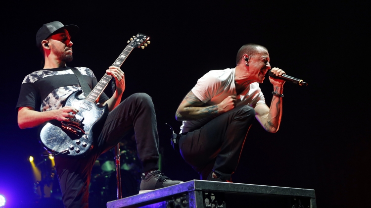 Hear LINKIN PARK tease unreleased song with CHESTER BENNINGTON vocals