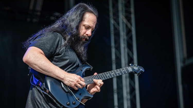 John Petrucci Dream Theater 2019 live Getty 1600x900, Per Ole Hagen/Redferns