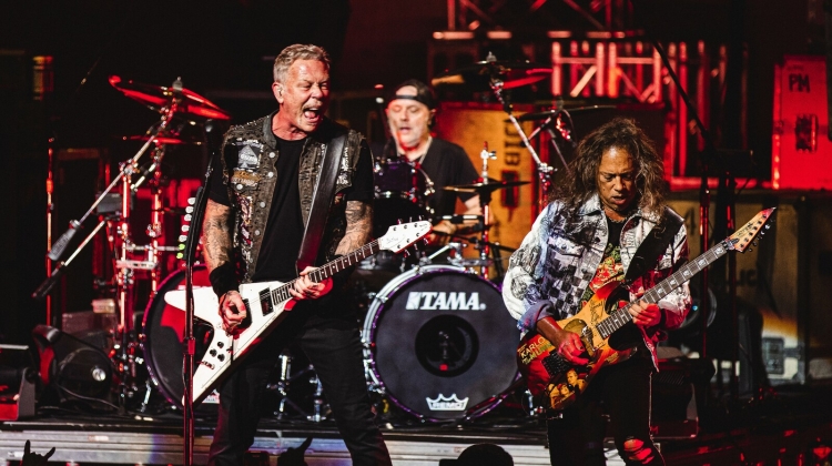 Metallica Zazula tribute 2022 1600x900 cropped , Lantz Martin for Seminole Hard Rock Hotel & Casino Hollywood