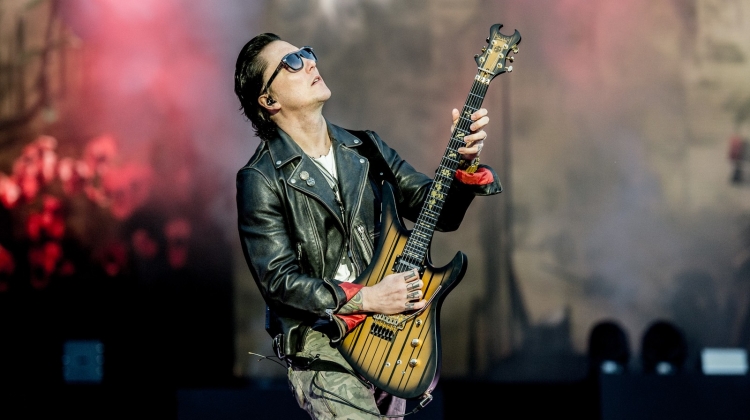 Synyster Gates Ollie Millington/Getty , Ollie Millington/Getty Images