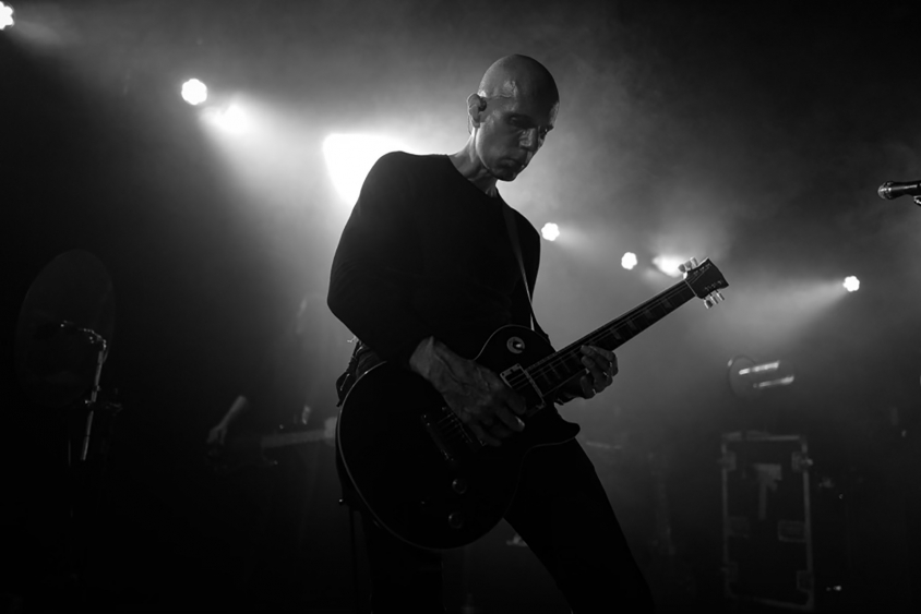 a perfect circle billy howerdel l1060767.jpg