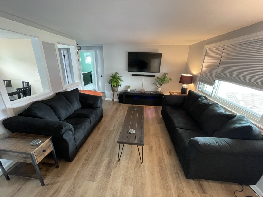 ETID Airbnb living room 