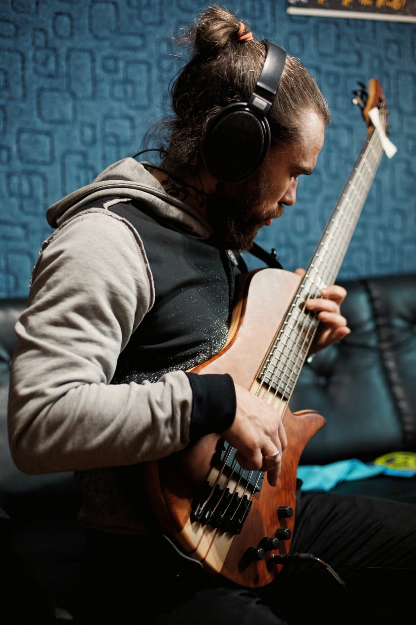 Eugene Jinjer Bass in Studio 2021, Daria Moiseieva