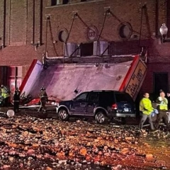 64281038-roof-of-apollo-theater-in-belvidere-illinois-collapses-prior-to-morbid-angel-show-one-fatality-reported-28-people-injured-image.jpg